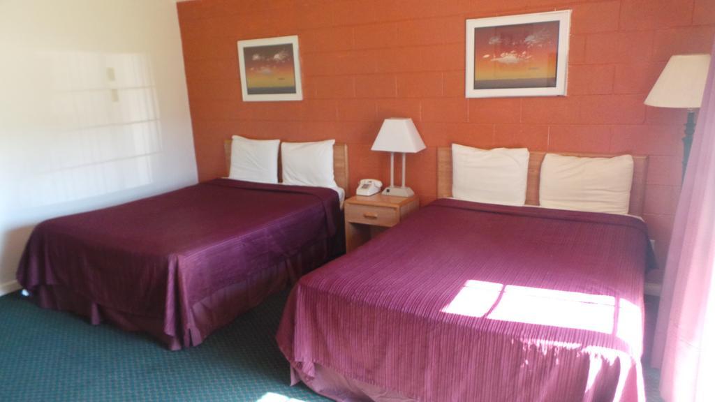 Relax Motel