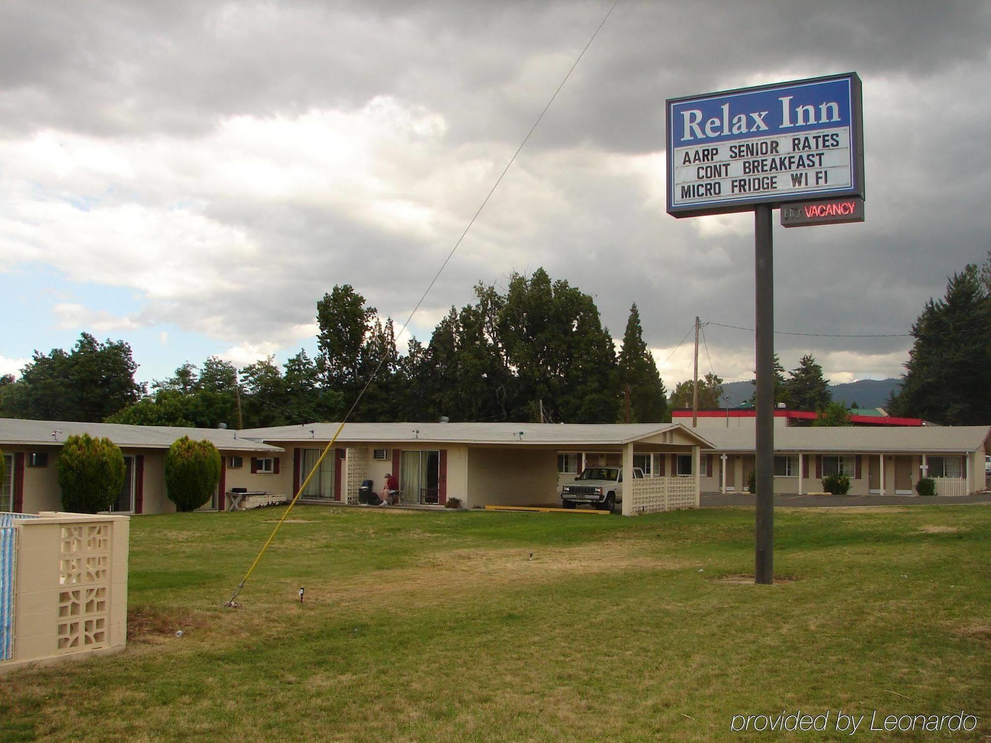 Relax 2* Yreka